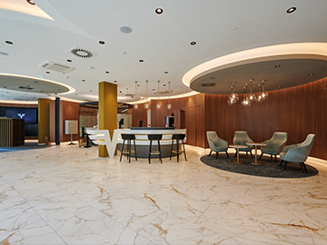 Sicht ins Foyer