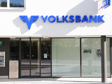Vorderansicht Filiale Schruns
